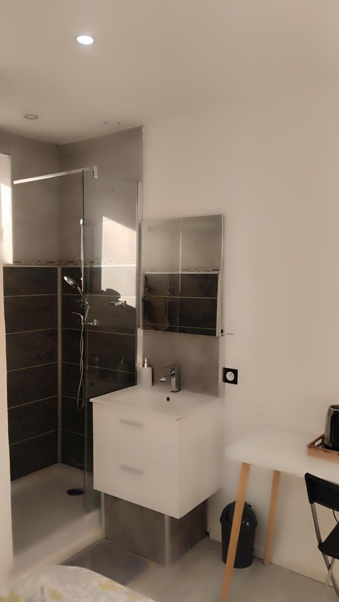 Chambres Cosy Proche Cnpe Bugey - Via Rhona Chavanoz 객실 사진